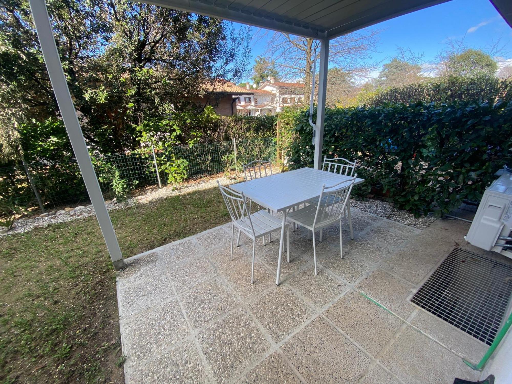 Ferienwohnung Zen House Gradisca dʼIsonzo Exterior foto